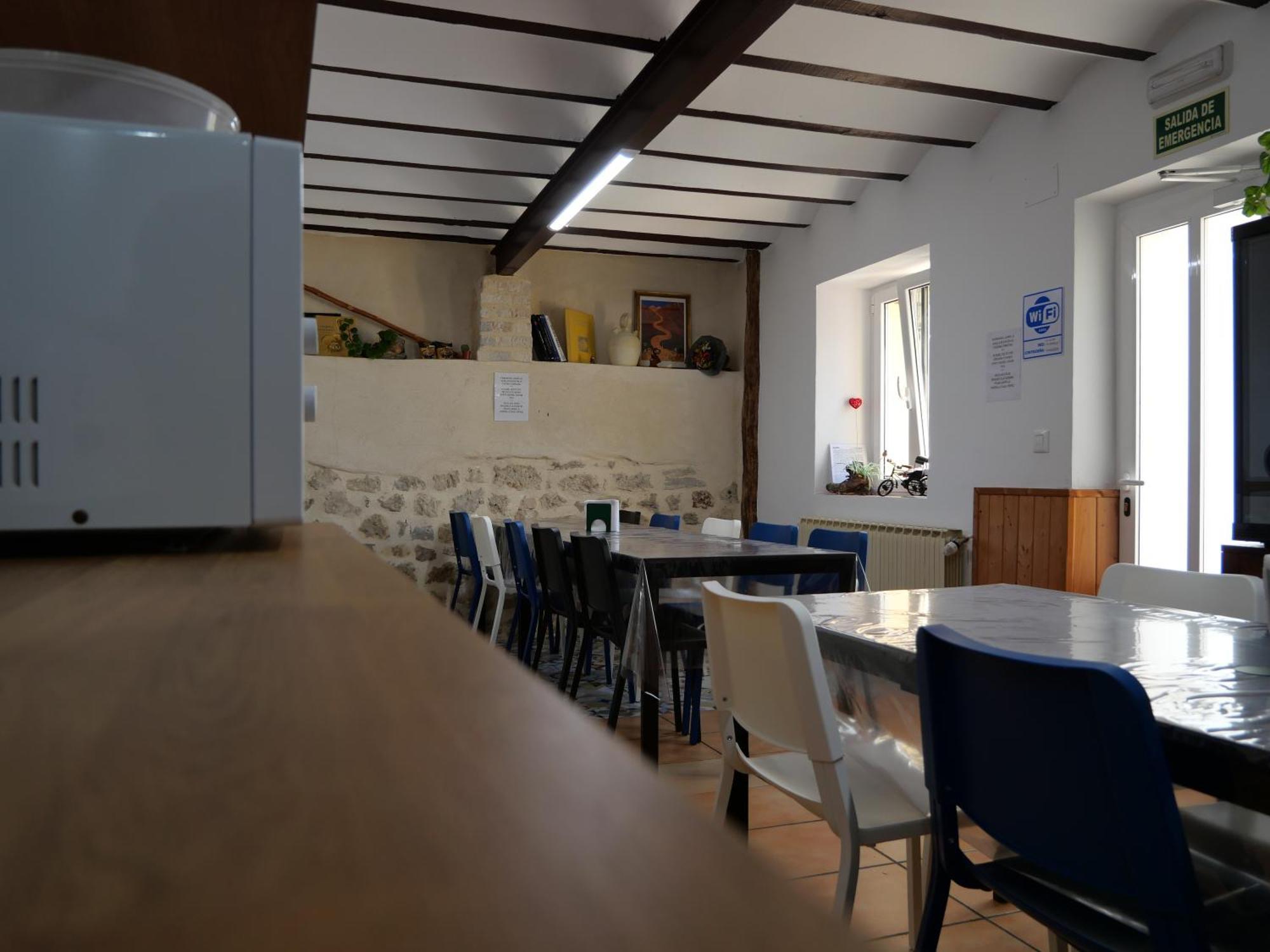 Albergue El Alfar/Pilgrim Hostel ออร์นิโยส เดล กามิโน ภายนอก รูปภาพ