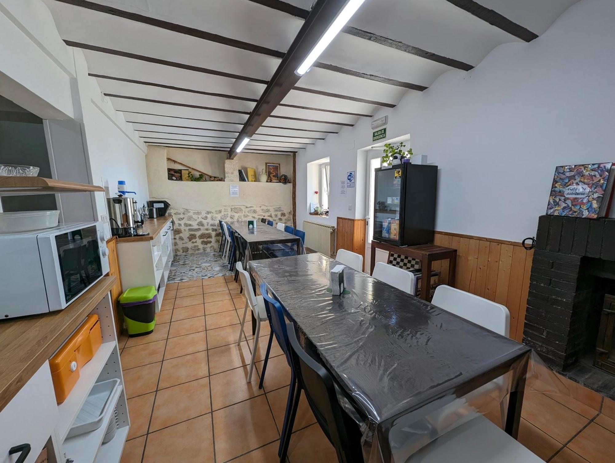 Albergue El Alfar/Pilgrim Hostel ออร์นิโยส เดล กามิโน ภายนอก รูปภาพ